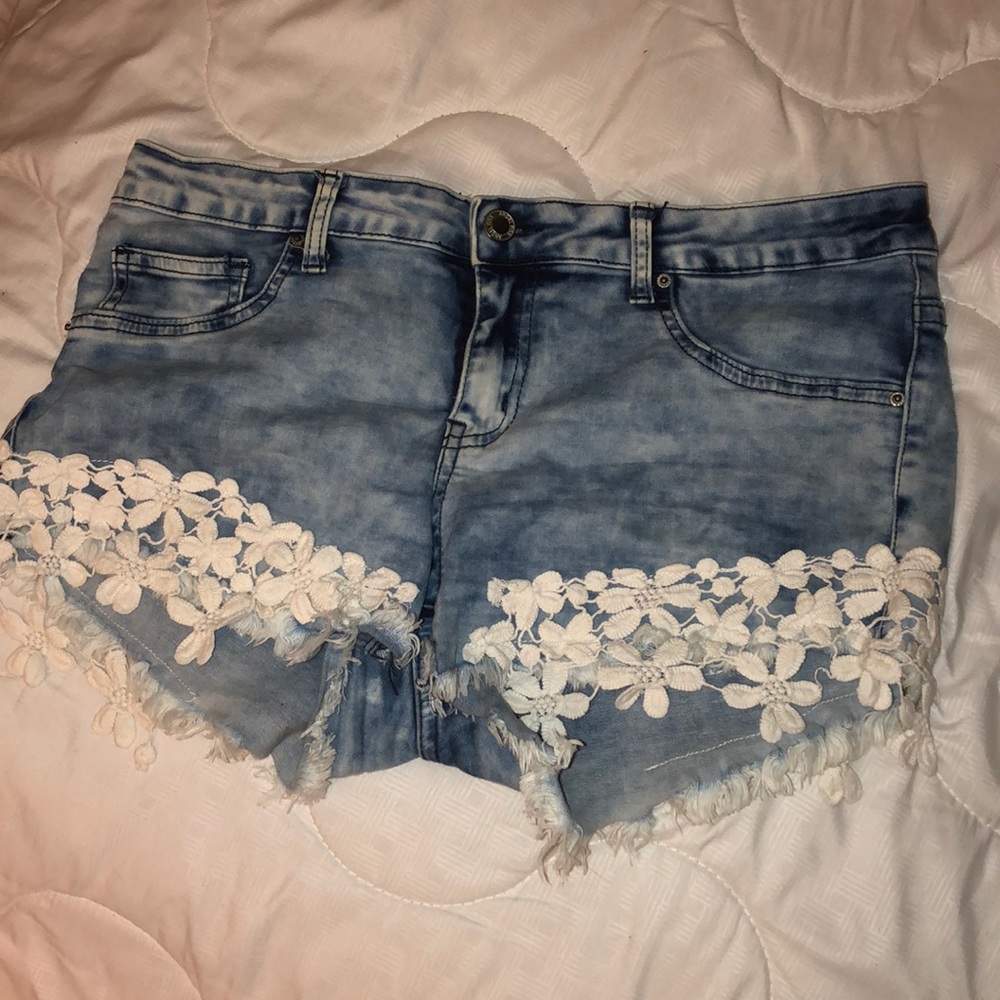 Daisy duke shorts